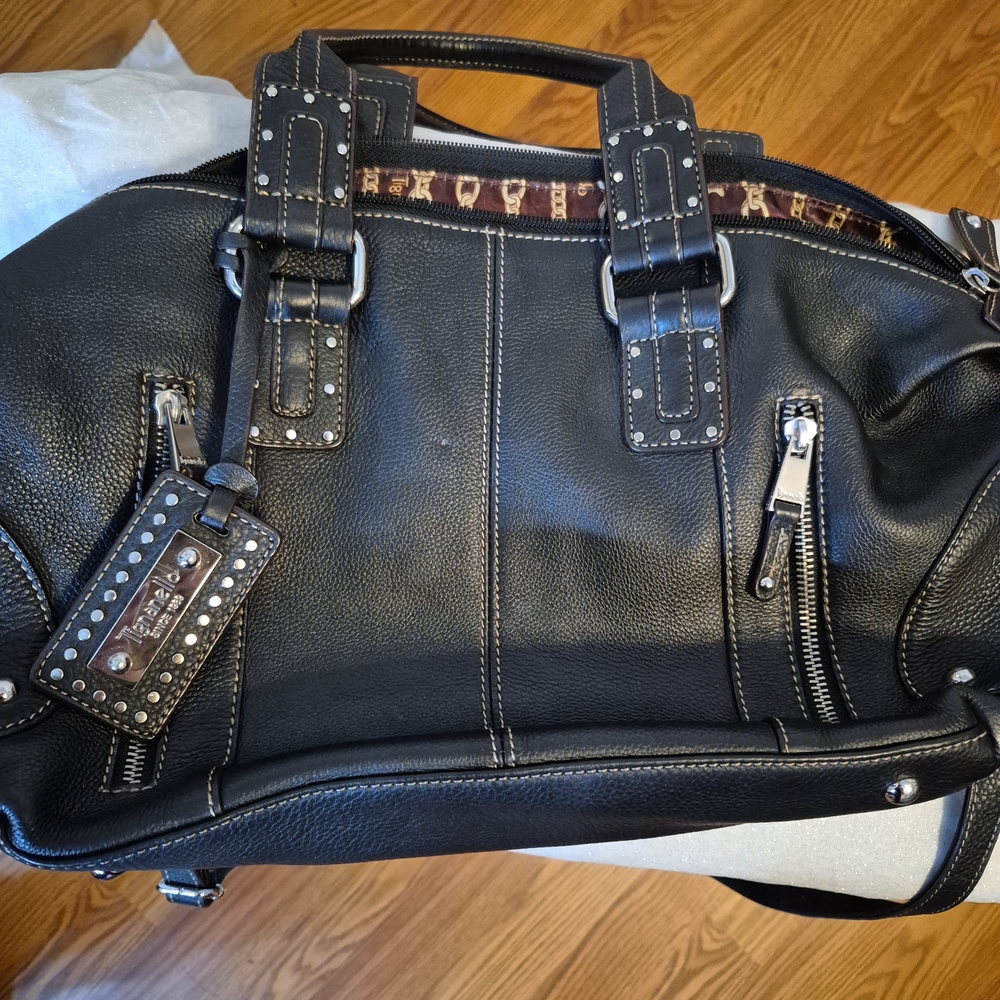 Tignanello Black Leather Shoulder Bag